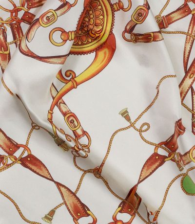 Apaszka jedwabna mała gawroszka z eleganckim wzorem 65x65 włoska