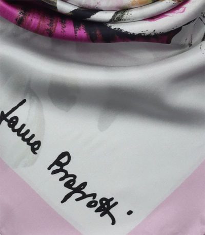 Elegancka apaszka jedwabna różowa Laura Biagiotti kwiatowa 90x90
