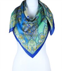 alt="Jedwabna chusta z eleganckim orientalnym wzorem 100x100cm"