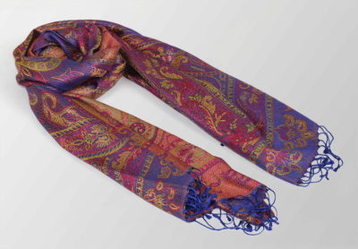 fioletowy szal jedwabny z orientalnym wzorem