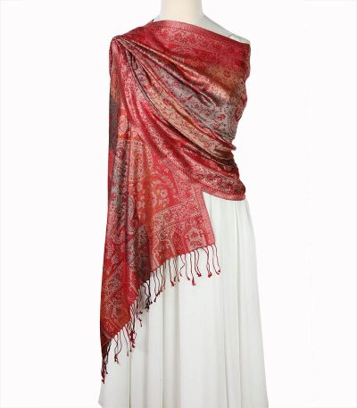 alt="Elegancki czerwony szal jedwabny paisley 100% jedwab naturalny damski do płaszcza 70x200"