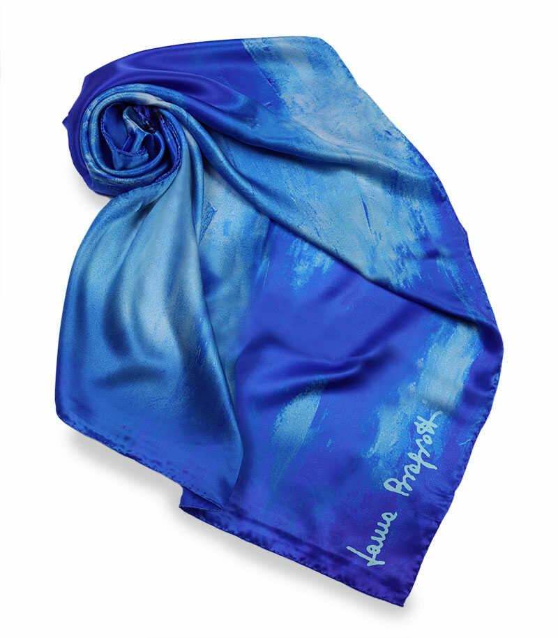 szal-jedwabny-w-kolorze-niebieskim
