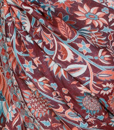 alt="Damski szal z wełny 70x200 cm w bordowym odcieniu z eleganckim, ponadczasowym wzorem"